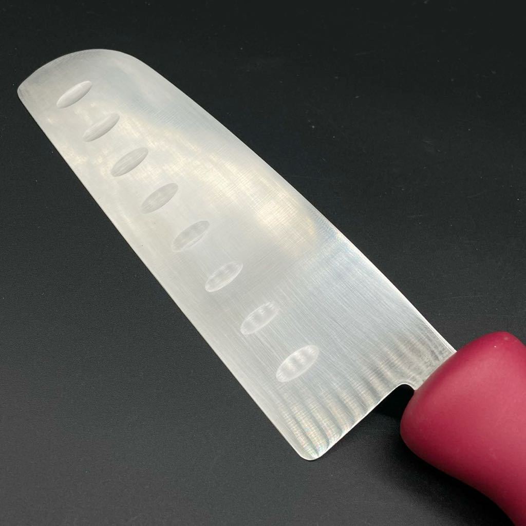Viva ビバライズ NEW GIZA KNIFE ギザ刃 包丁 庖丁 三徳 刃物 アシストグリップ ナイフ 調理器具 日本製 赤紅色 刃渡り 約16cm 全長 約27cm_画像6