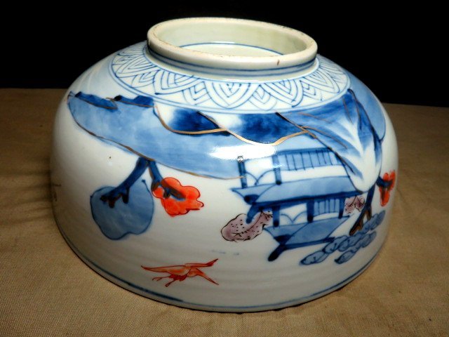 本当に信頼出来る商品 古伊万里3組鉢☆金らん手・母屋と離れの画・中に窯傷あり☆拡大 金襴手