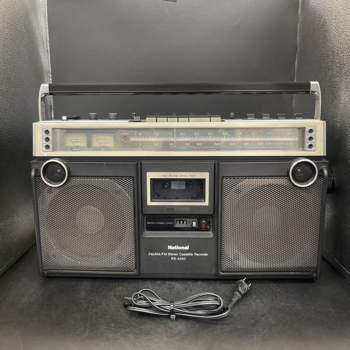 B12101255 National　RS-4350 FM/AM/FM STEREO cassette recorder レトロ テープ、ラジオ動作確認しました。　電池爆弾のためジャンク扱い