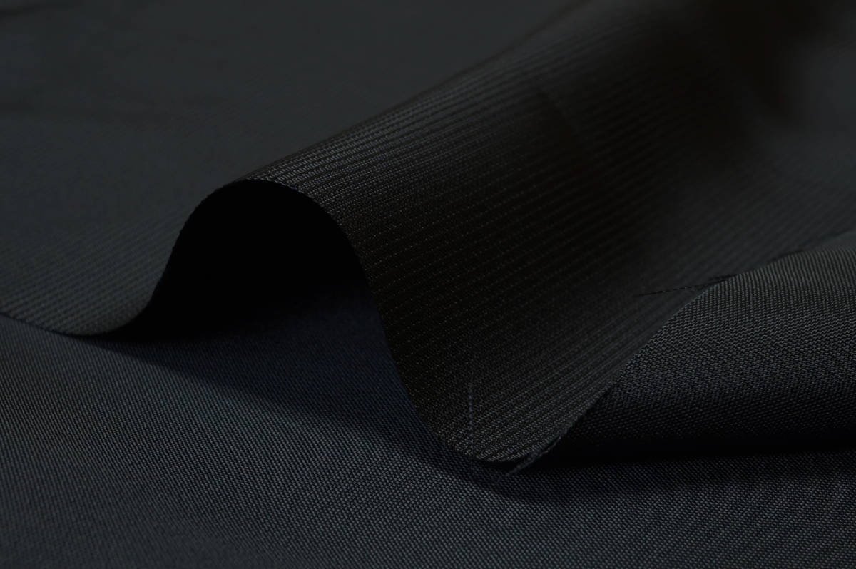 ⑮キュプラ100％ 裏地 織柄ストライプ 黒 長30ｍ程度 巾110cm １本 スカート ワンピース ジャケット コート_画像5