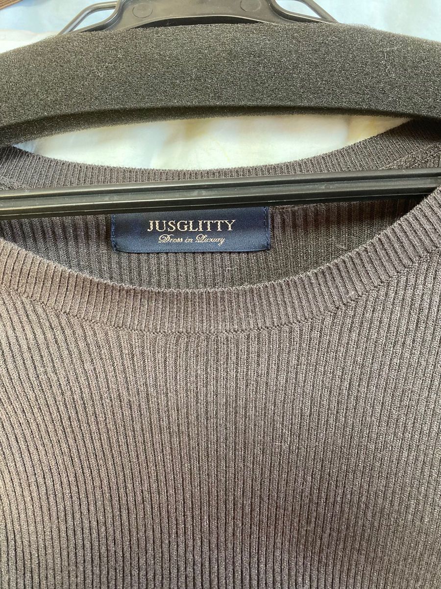 美品 JUSGLITTY 配色スカートニットワンピース ジャス 美品 JUSGLITTY 配色スカートニットワンピース ジャス