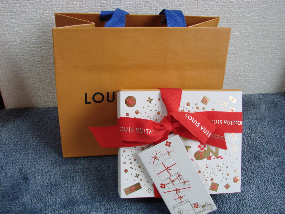 ルイヴィトン(LOUIS VUITTON)空箱・紙袋・メッセージカード・リボン