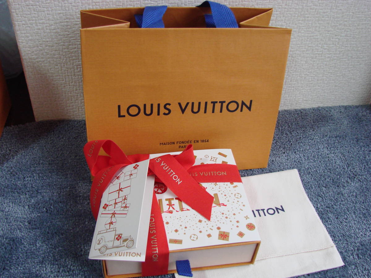 ルイヴィトン(LOUIS VUITTON)空箱・紙袋・メッセージカード・リボン