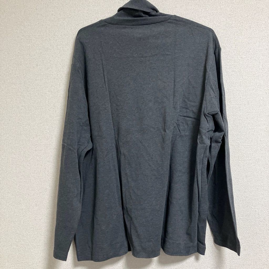 新品　ユニクロ　ソフトタッチ　タートルネックT グレー　長袖 4XL 大きめサイズ_画像2