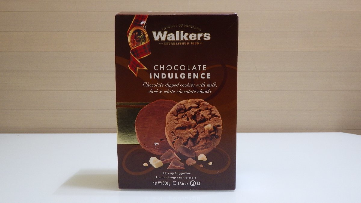 H848-27958 賞味期限2024/5/30 ウォーカーズ チョコレート インダルジェンス クッキー 500g (24枚入り) ゴージャス仕様のチョコクッキー_画像1