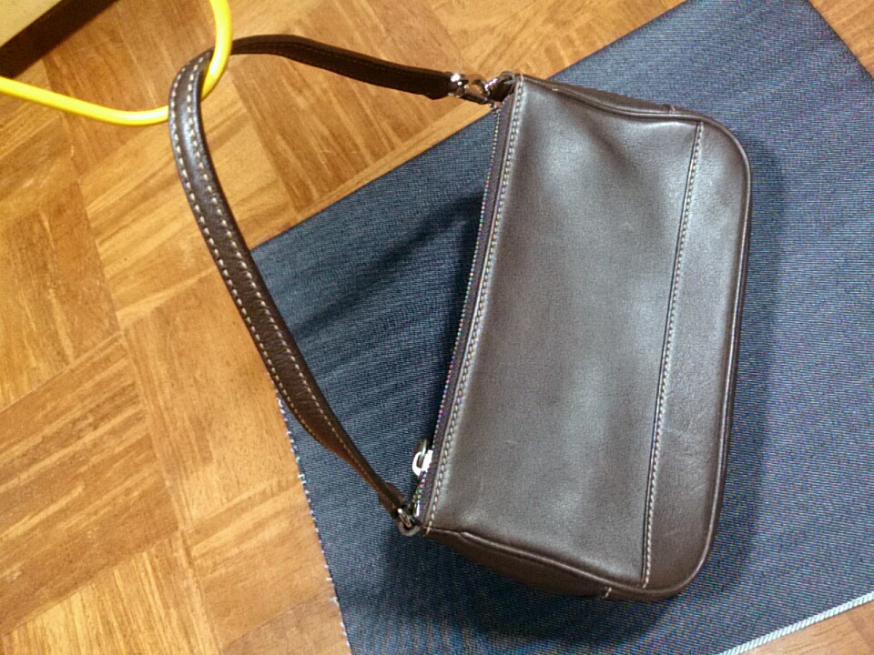 COACH コーチ　No.D1S-7785　本革　こげ茶　使用僅_画像10