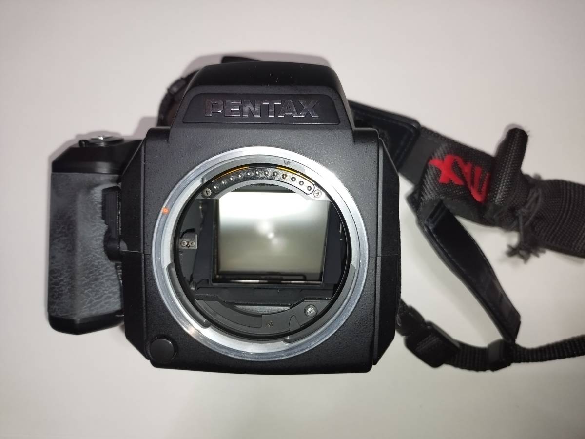 PENTAX 645 NII　中判カメラ　ボディ [実用/完全動作品］1円スタート 送料無料_画像1