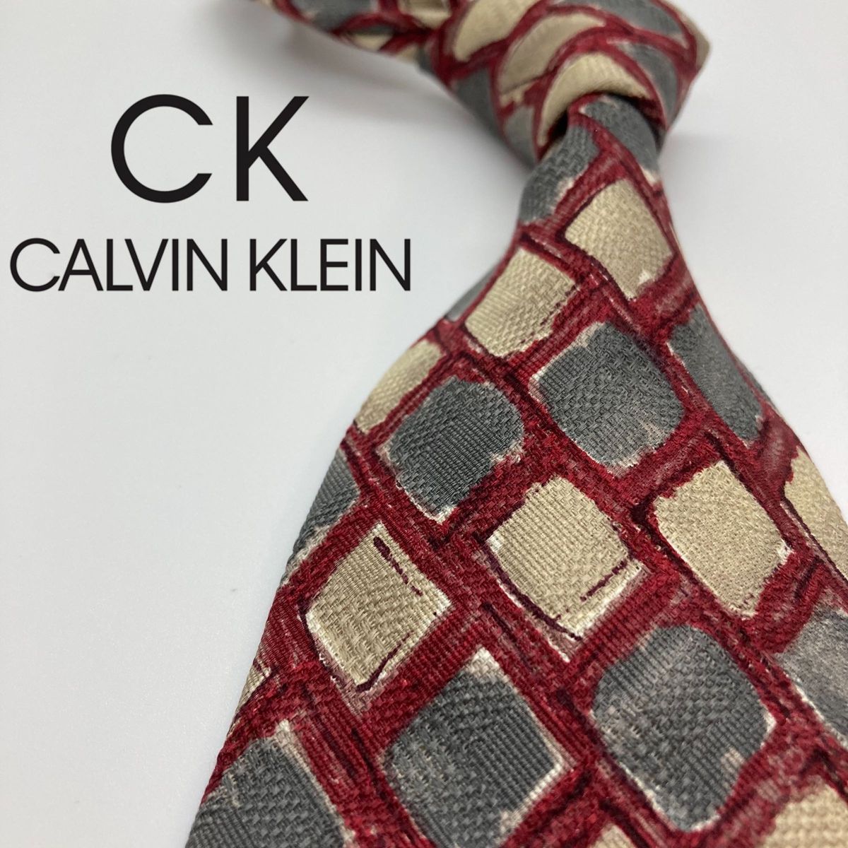 【美品】CK/カルバンクライン　ネクタイ　総柄