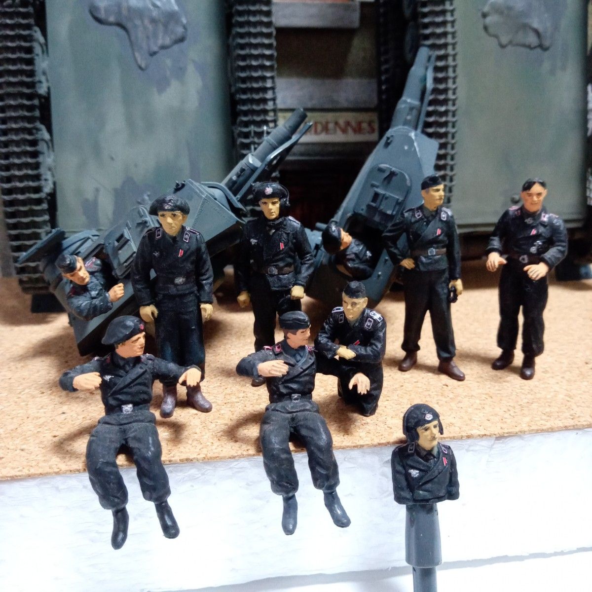 値引きしました ドイツ軍用車輌 Ⅳ号戦車D型2輛 1/35 ジオラマ 値引きしました ドイツ軍用車輌 Ⅳ号戦車D型2輛 1/35 ジオラマ