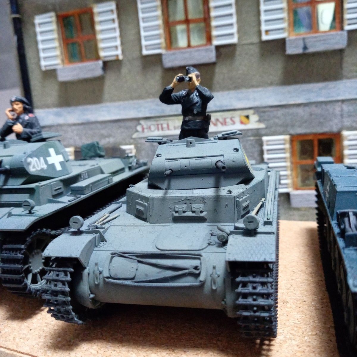 ドイツ軍用車輌 Ⅱ号戦車3輛 1/35 ジオラマ用|Yahoo!フリマ ドイツ軍用車輌 Ⅱ号戦車3輛 1/35 ジオラマ用|Yahoo!フリマ