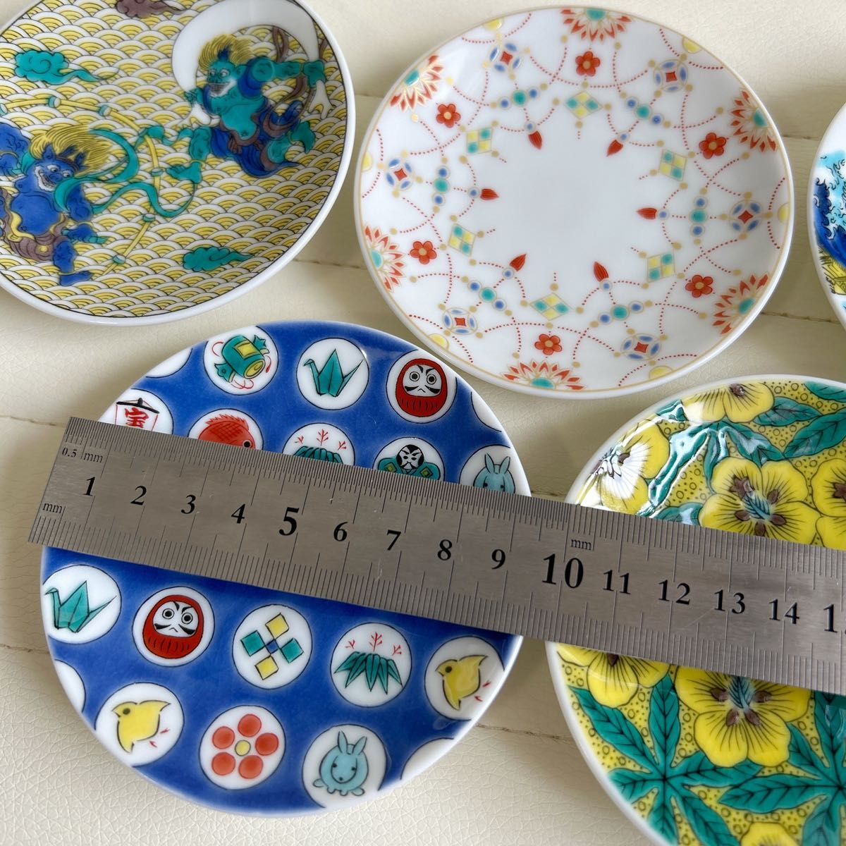 九谷焼 青郊窯 絵変わり 小皿揃 5枚セット 金彩 豆皿 色絵 和 九谷焼 青郊窯 絵変わり 小皿揃 5枚セット 金彩 豆皿 色絵 和