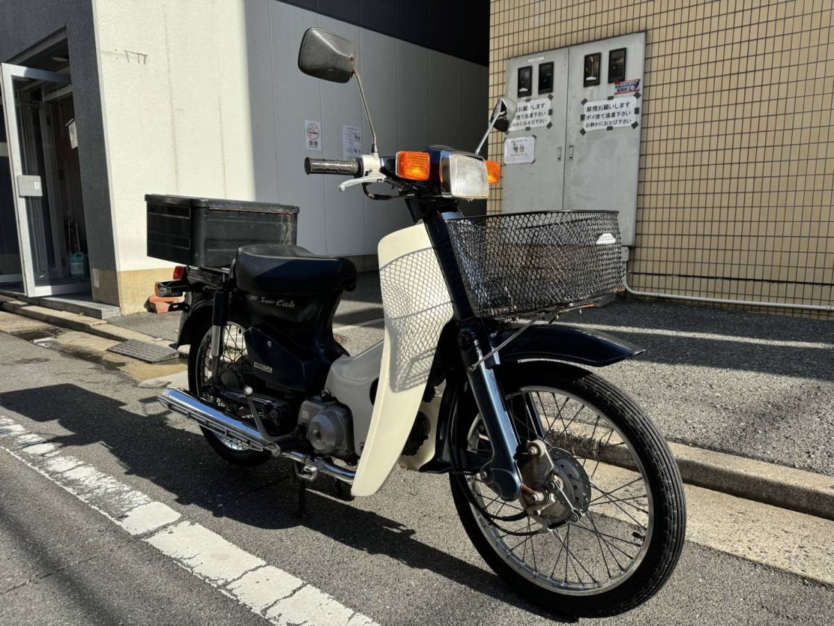 広島市中区発☆１円スタート売り切り AA01型 ホンダ スーパーカブ50カスタム CUB エンジン好調　キャブ現状車　鍵と登録書類あり_画像3