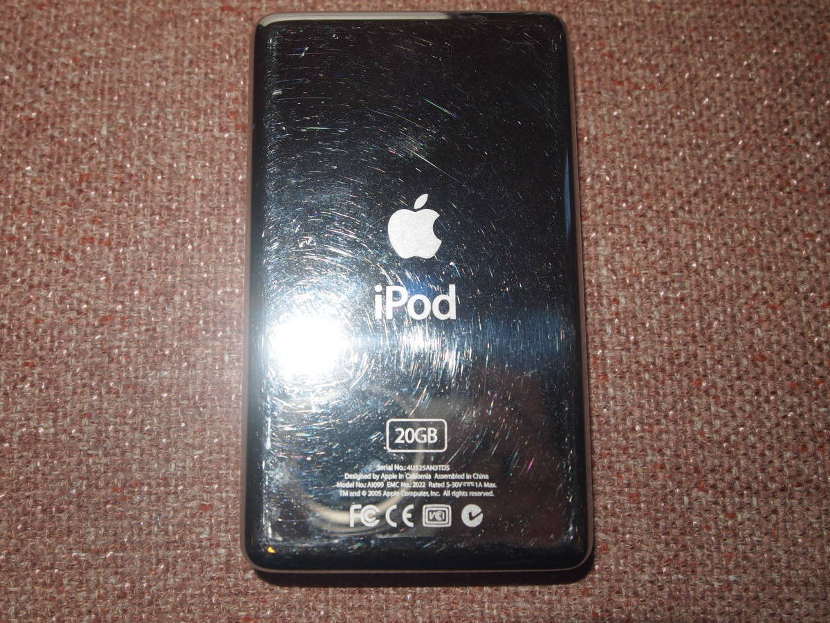 Apple iPod classic 20GB MA079/A 通電確認　外箱・内箱付き　充電ケーブル付き_画像5