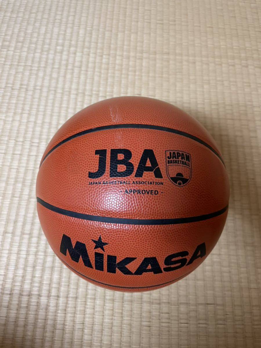 MIKASA ミカサ　バスケットボール7号 CF7000 NEO 使用1年 送料無料　特殊天然皮革　検定球　モルテン _画像2