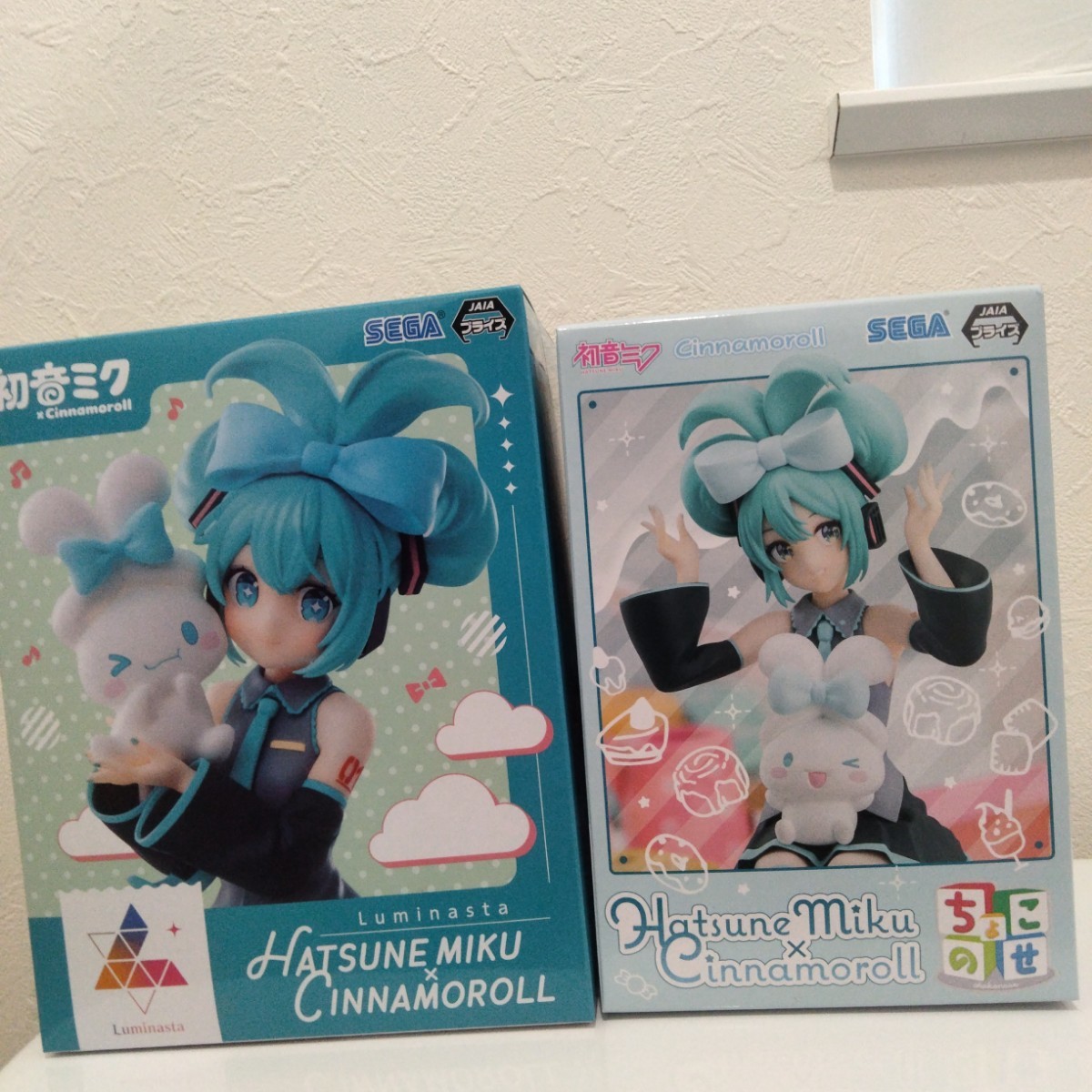 初音ミク×シナモンロール ミニフィギュア 2種×2 4個セット - コミック