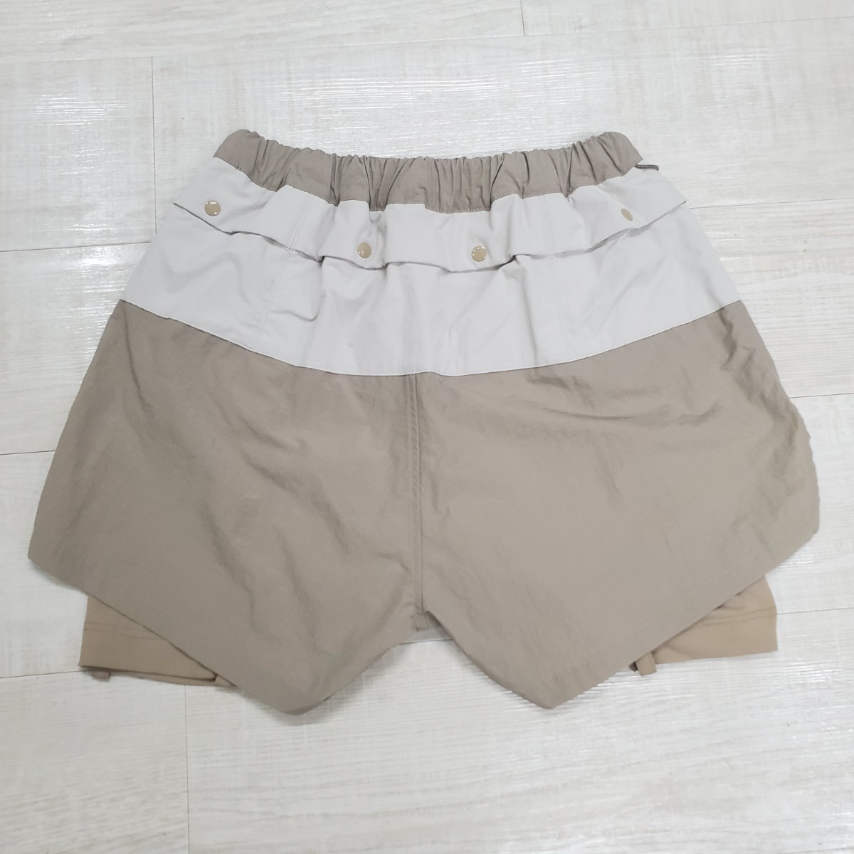 22AW 新品 未使用 CMF Outdoor Garment RUN SHORTS コンフィ シーエムエフ アウトドアガーメント ショート パンツ サイズL 定価 ¥22000_画像2