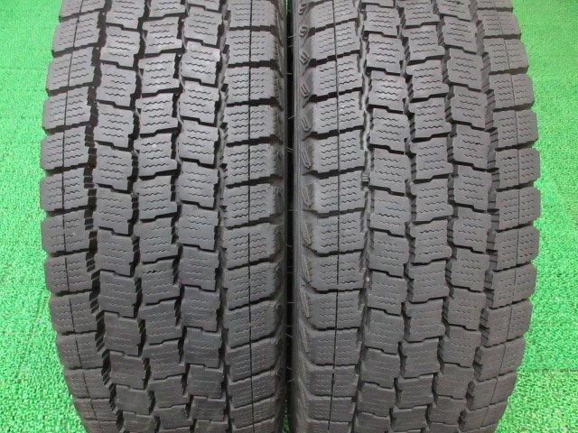 D792【送料無料】195/80R15 107/105 超溝高 8.5~9分山 スタッドレス ICENAVI CARGO 2022年製 2本 激安 ハイエース 200系 キャラバン 商用車_画像2