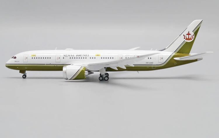 1/400 jc wings B787-8 ROYAL BRUNEI ロイヤルブルネイ_画像1