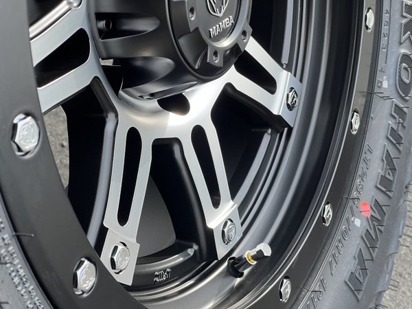 純正フェンダー対応！ 17インチ タイヤホイールセット pcd139.7 6h YOKOHAMA 265/65R17 70ランクル 80ランクル エスカレード アルマダ_画像4