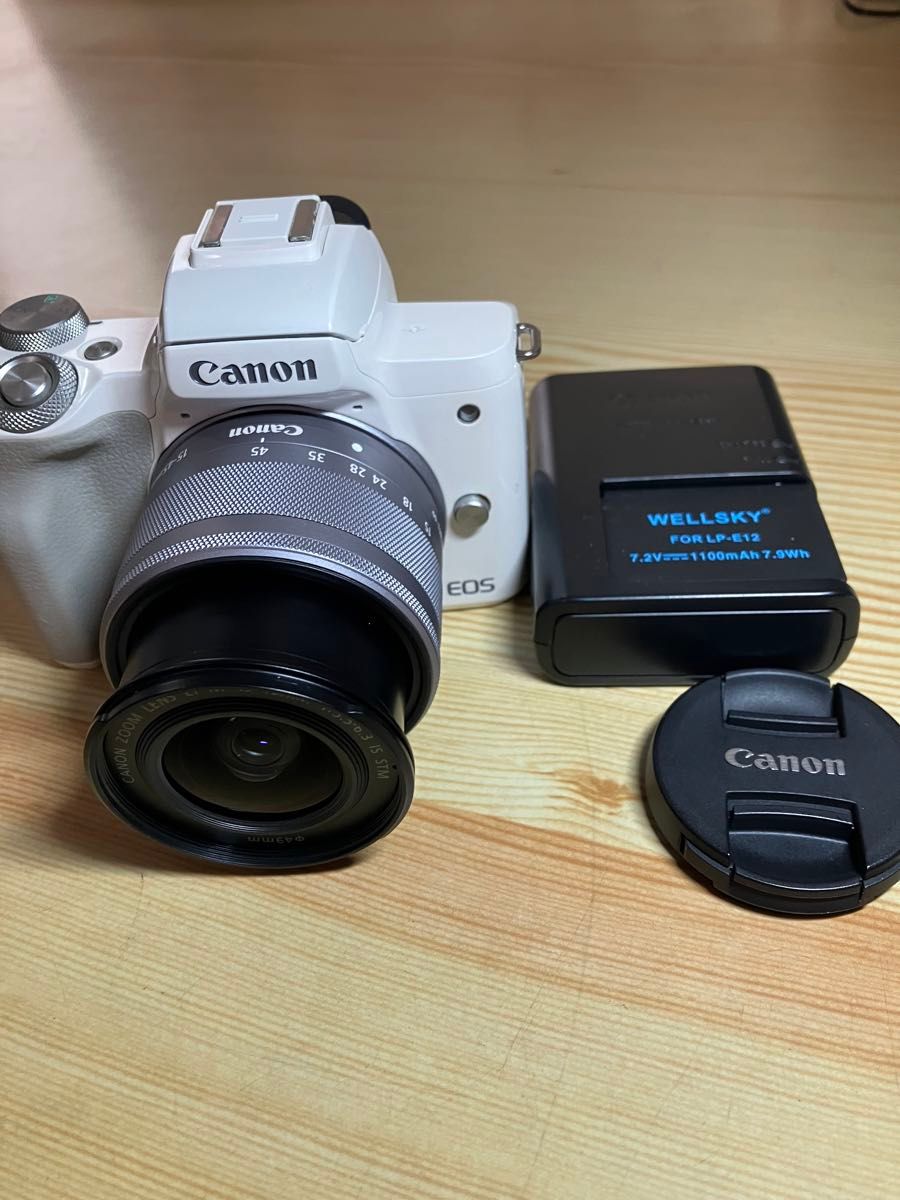 Canon EOS KissM標準ズームレンズセット15〜45mm Wi-Fi可4k動画撮影可能