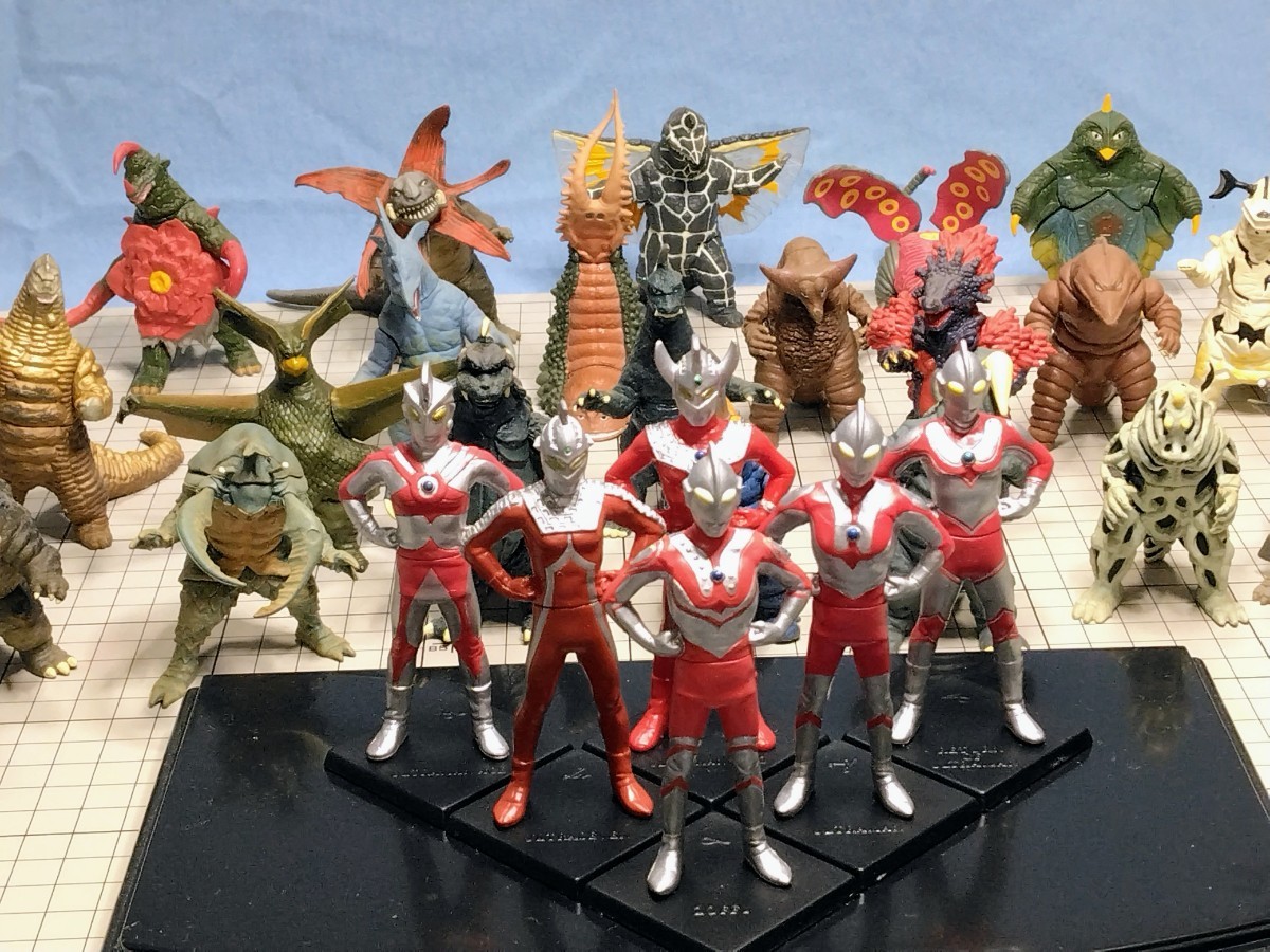 ■ ウルトラマン　ガシャポンフィギュアセット ■ 2215_画像1