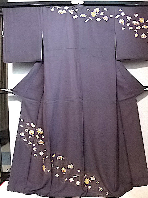 M281) 紫紺宝ずくし訪問着　身丈165　袖丈49　裄65　前巾24　後巾30　未着用_画像2
