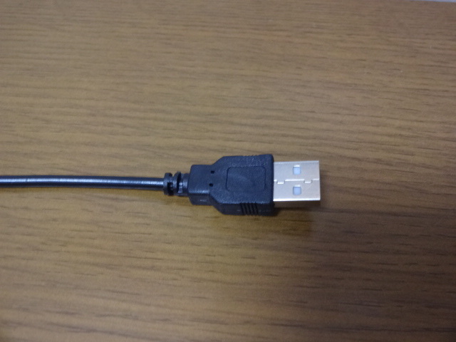 【送料無料！】YAESU VX-5 VX-6 VX-7 VX-8 D G 対応 USB モバイル 充電 ケーブル 5V → 12V A_ミニサイズのUSB-Aプラグ採用。