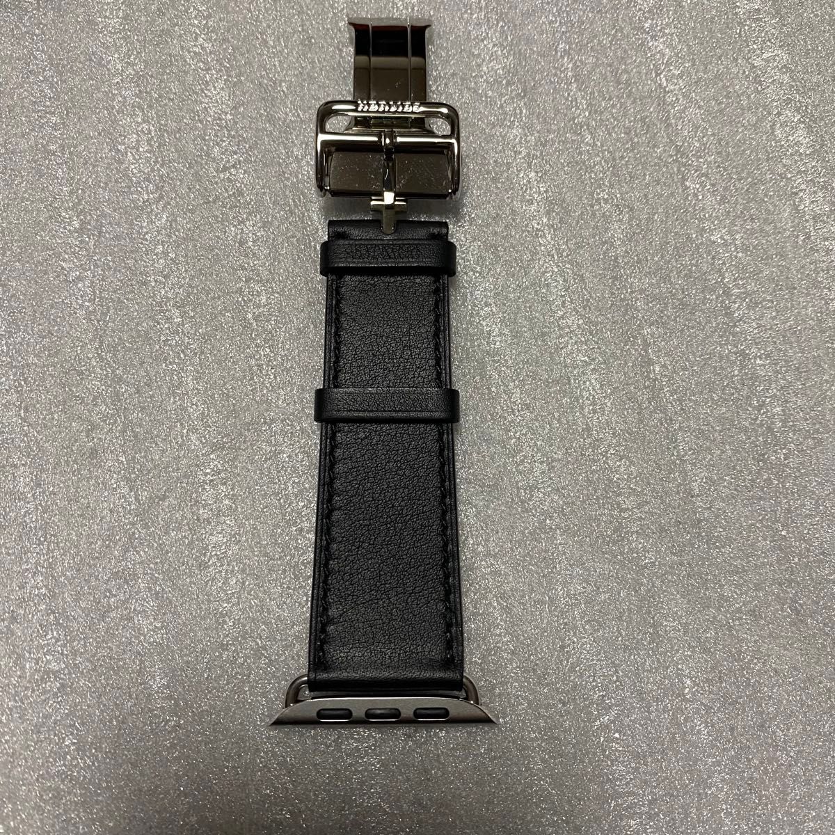 Apple Watch HERMES 42/44/45mm対応 Noir(黒) ディプロイアント Apple Watch HERMES 42/44/45mm対応 Noir(黒) ディプロイアント