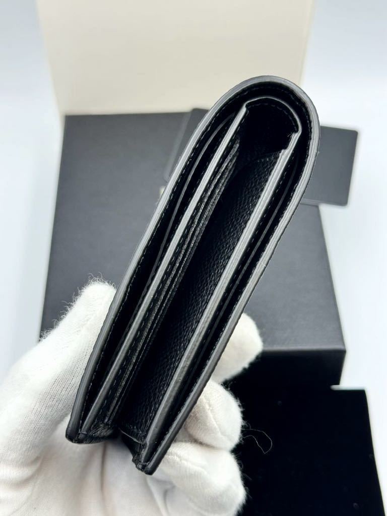 未使用品　ダンヒル　二つ折り財布　ブラック　小銭入れ付き　カドガン　レザー　メンズ　コインケース　カードケース