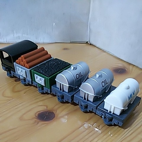 楽天 トーマストミカ いたずら いじわる貨車 タンク Oil貨車 ミルク貨車 ブレーキ車 トミカトーマス トーマス購入で失敗しないための激安情報サイト 楽天 トーマストミカ いたずら いじわる貨車 タンク Oil貨車 ミルク貨車 ブレーキ車 トミカトーマス トーマス購入で失敗しないための激安情報サイト