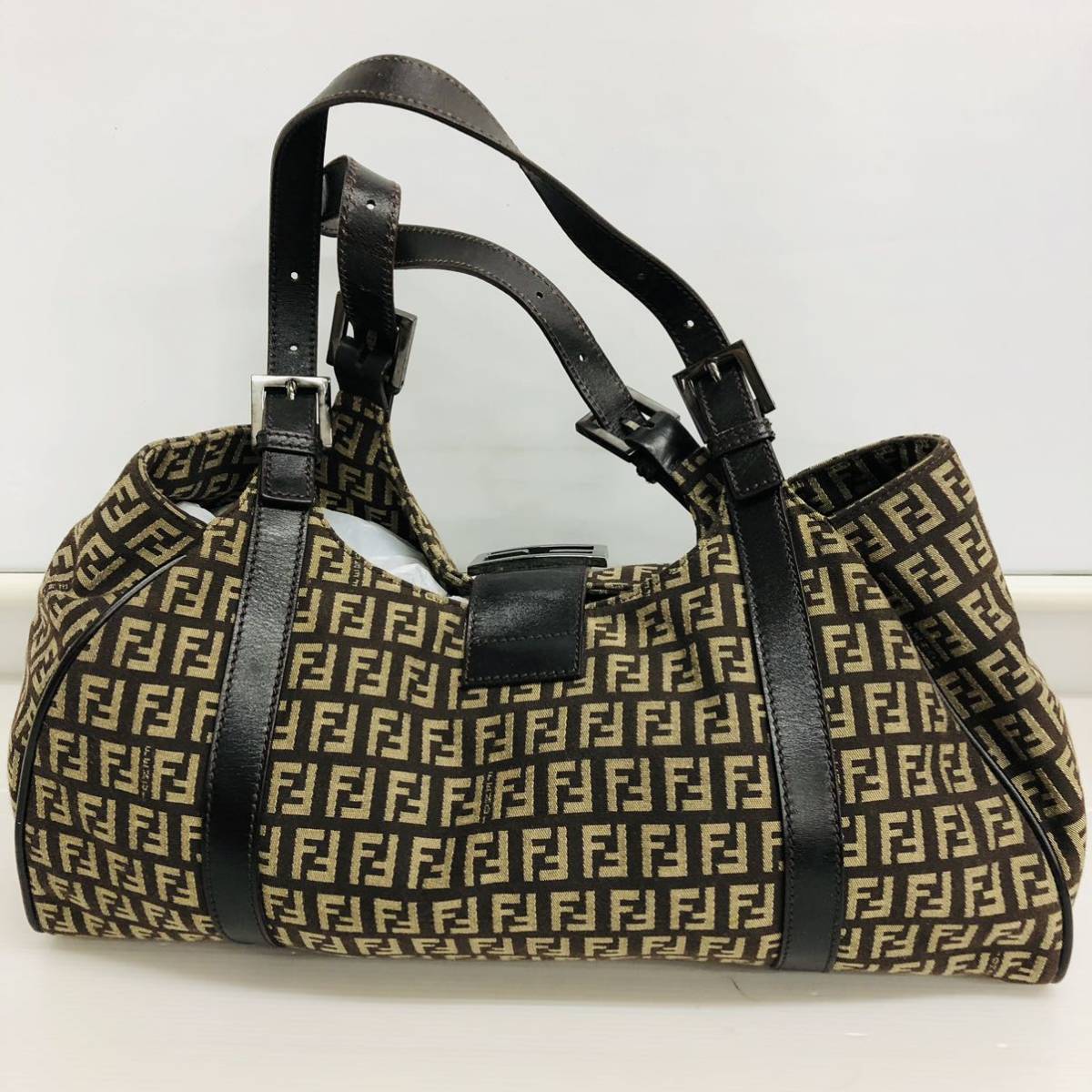 ★1円スタート FENDI フェンディ ズッキーノ シルバー金具 ハンドバッグ 8BR091 キャンバス×レザー ベージュ _画像2