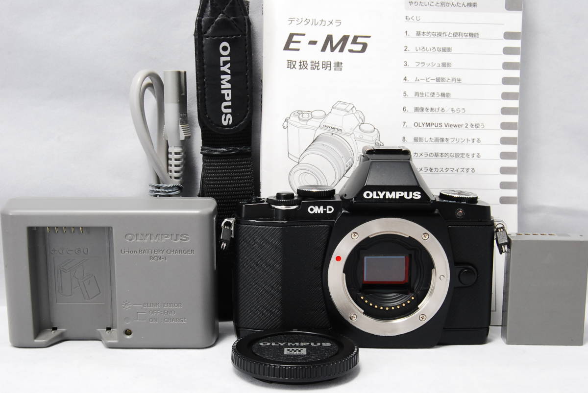 オリンパス OLYMPUS OM-D E-M5 ボディ ブラック ≪ショット数3500回≫ ミラーレス一眼 12KI35225671_画像1