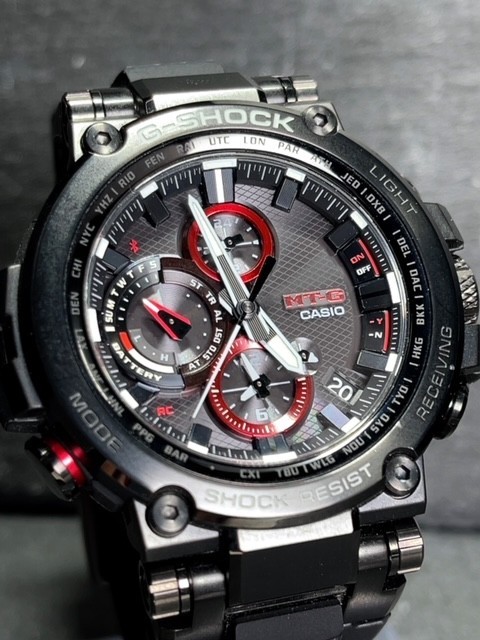 超美品 CASIO カシオ G-SHOCK ジーショック MT-G 腕時計 電波ソーラー腕時計 モバイルリンク Bluetooth スマホリンク MTG-B1000B-1AJF_画像1