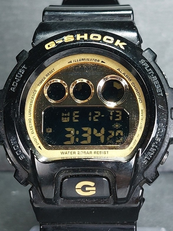 CASIO カシオ G-SHOCK ジーショック DW-6900CB メンズ 腕時計 デジタル ゴールド文字盤 ブラック ラバーベルト 電池交換済み 動作確認済み_画像1