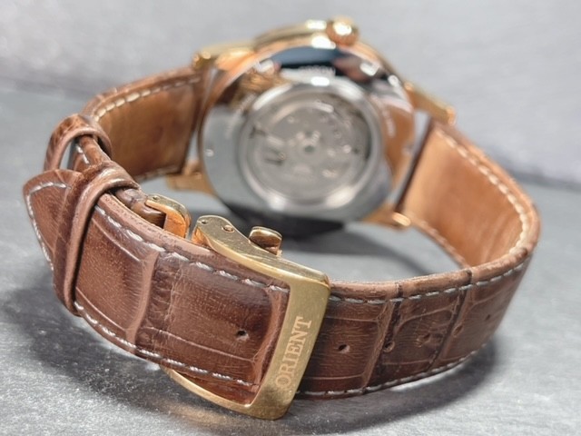 超美品 オリエント ORIENT クラシック サン＆ムーン 自動巻き 機械式 腕時計 革ベルト RN-AK0001S　コレクション アンティーク腕時計_画像7