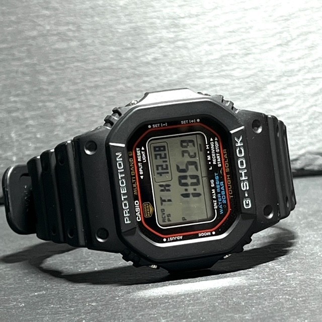 新品 CASIO G-SHOCK カシオ ジーショック 5600 SERIES GW-M5610U-1JF 腕時計 タフソーラー マルチバンド6 20気圧防水 DIGITAL デジタル_画像4