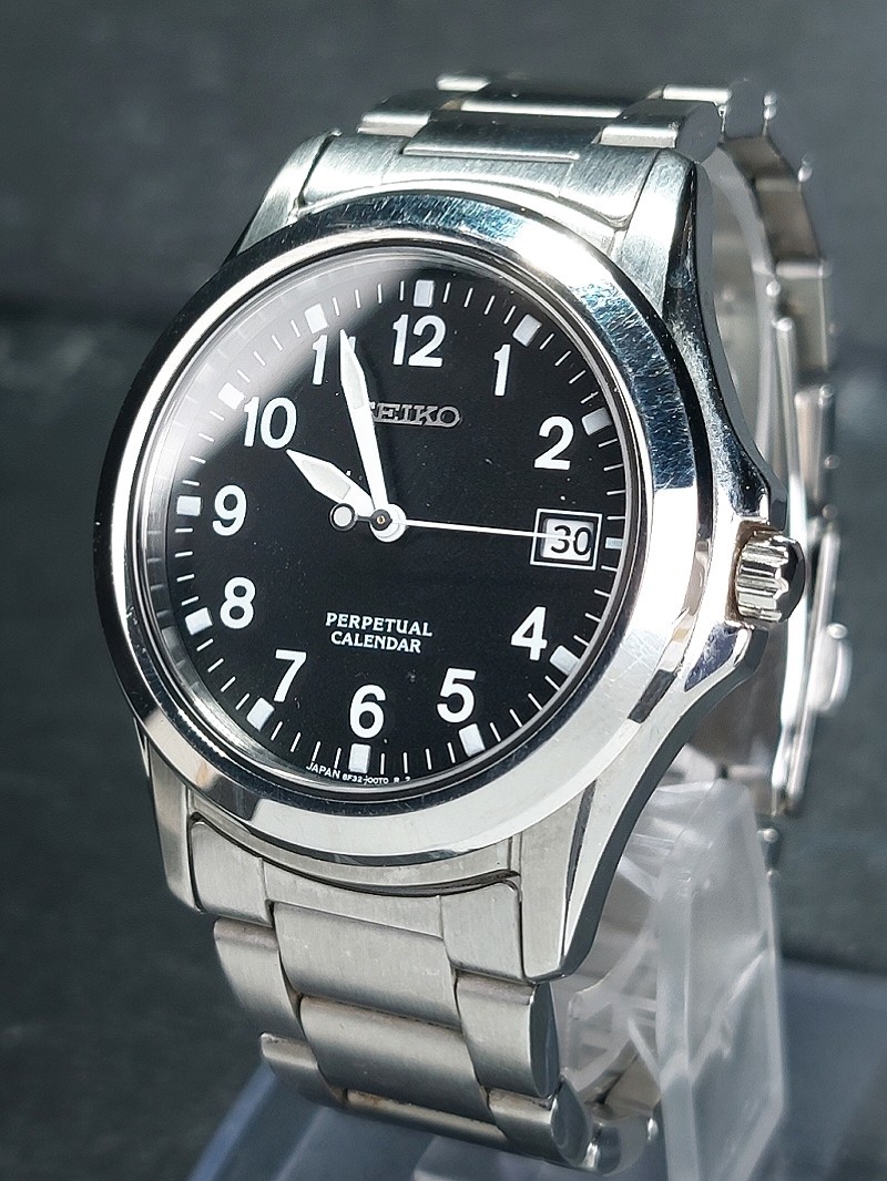 SEIKO セイコー PERPETUAL パーペチュアル CALENDAR カレンダー 8F32-00P0 メンズ 腕時計 アナログ シルバー 電池交換済み 動作確認済み_画像2