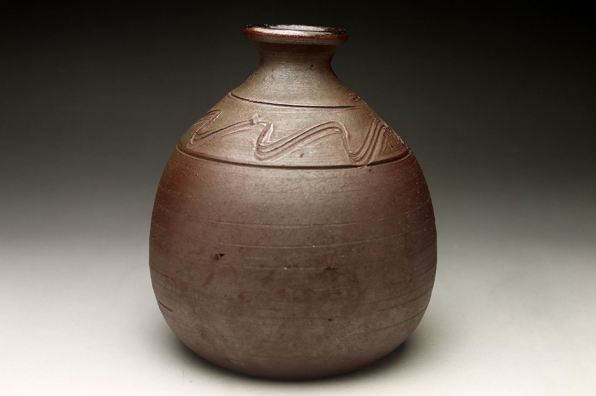 [ over .] Bizen . vase one wheel .* less scratch beautiful goods . tool < including in a package possible >
