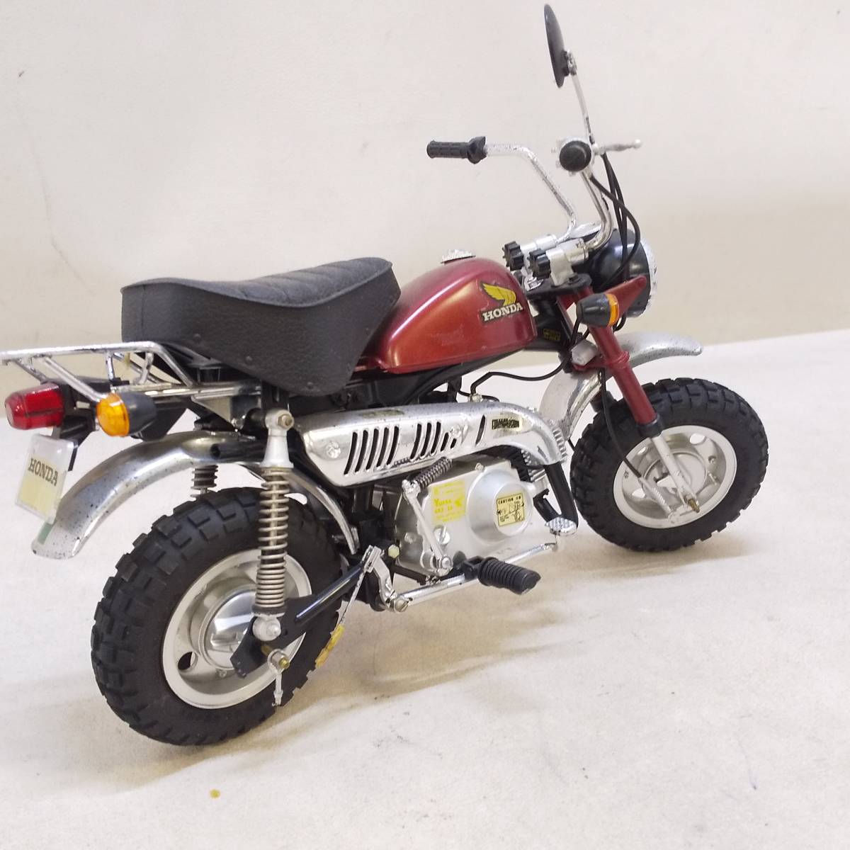 ◆ジャンク HONDA ゴリラ GORILLA / モンキー MONKEY Z50 メーカー不明 2台セット 破損 欠品あり 完成品 ジャンク◆C1630_画像8