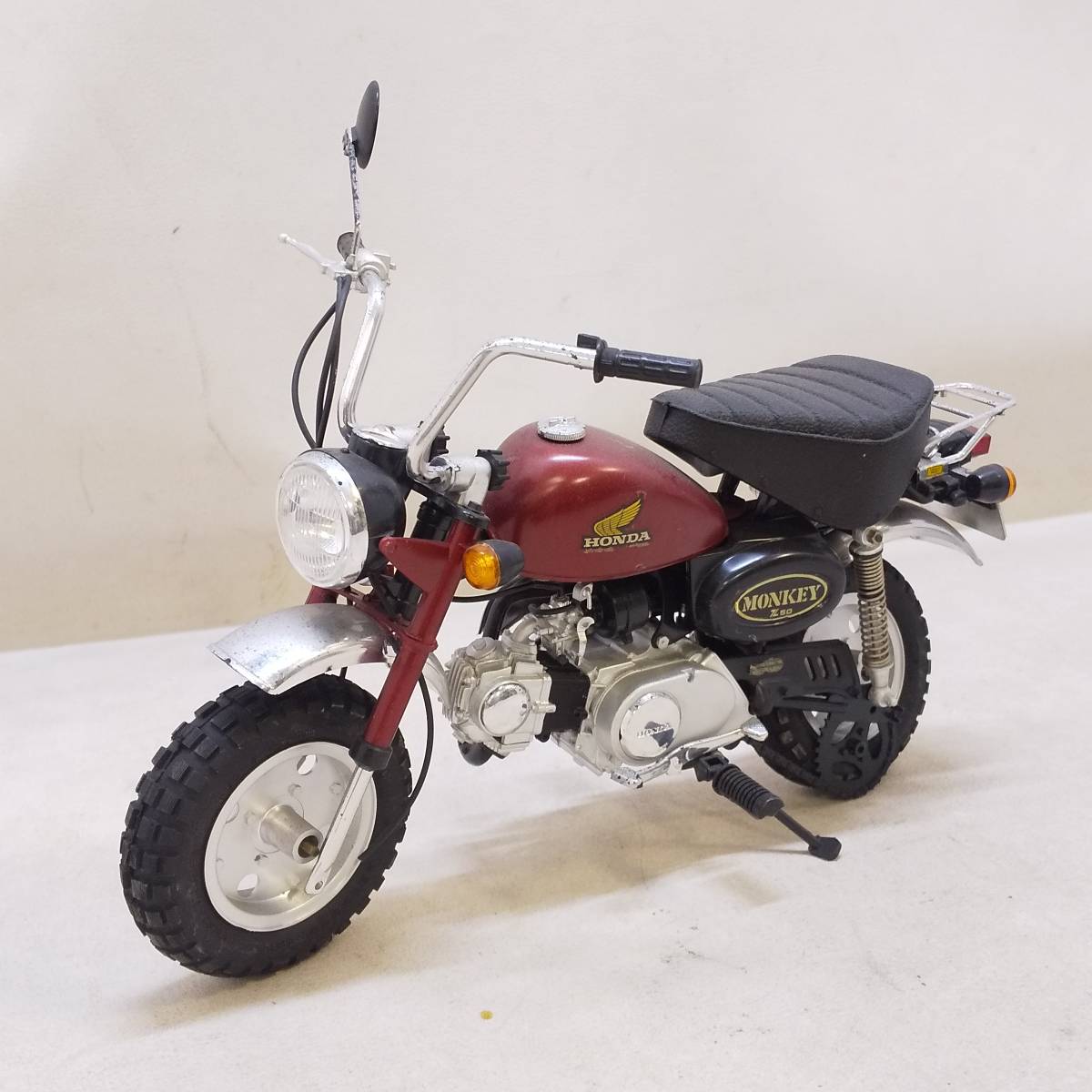 ◆ジャンク HONDA ゴリラ GORILLA / モンキー MONKEY Z50 メーカー不明 2台セット 破損 欠品あり 完成品 ジャンク◆C1630_画像7