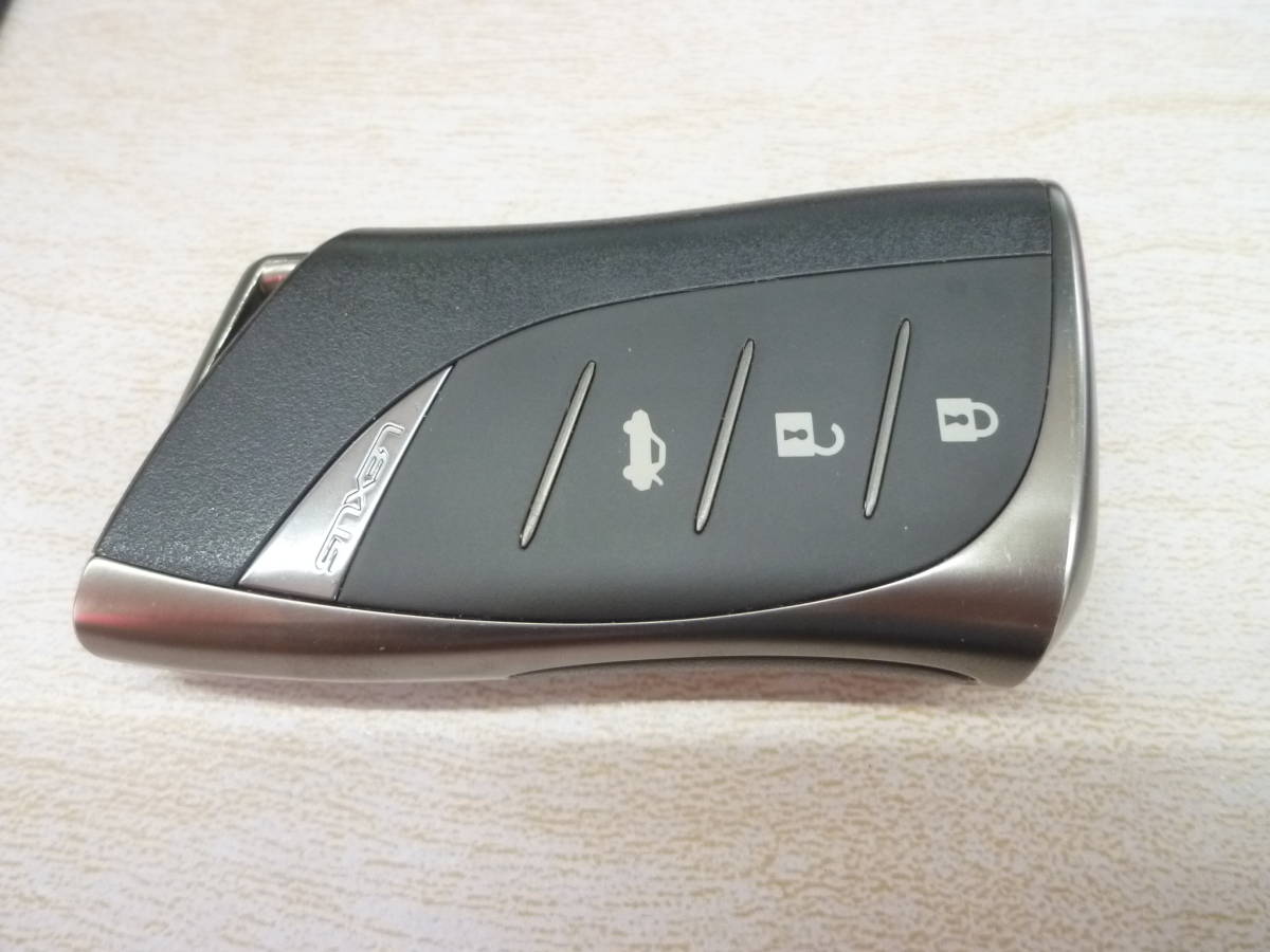 『TS1117』レクサス　LEXUS　LS500H　スマートキー　カードキー　令和3年式　【GVF55】231451-3410【動作確認済】_画像2