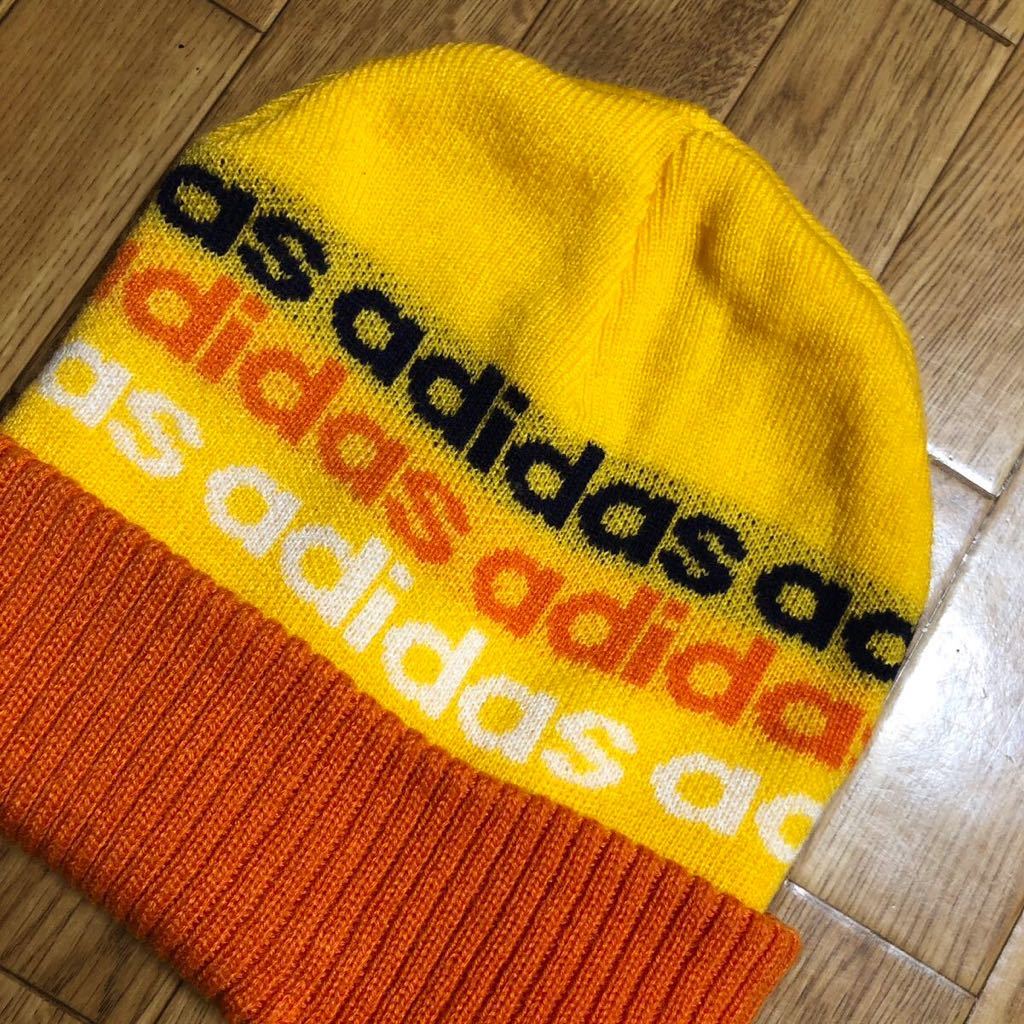 90〜00s 台湾製 adidas ニットキャップ 黄色 暖色 フリーサイズ ロゴ入り アディダス パフォーマンスロゴ 古着_画像2