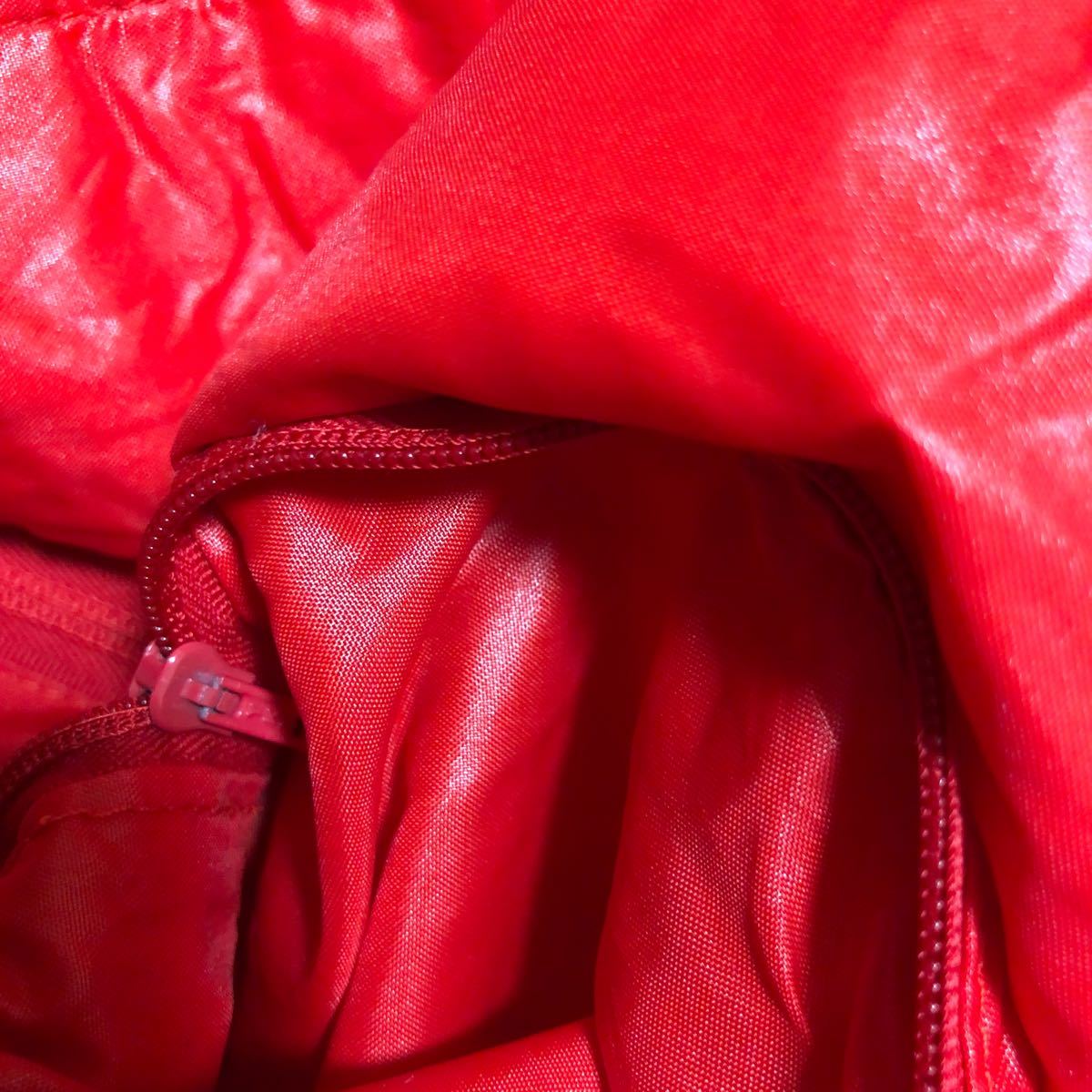 80s 台湾製 ナイロンジャケット プルオーバー 赤 Mサイズ 古着 ヴィンテージ 収納 無地 雨具 合羽_画像5