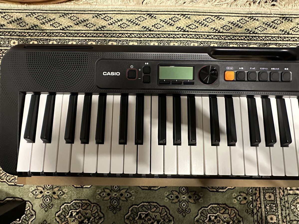 美品 カシオ キーボード CT-S200 BK 2020年製 譜面台/アダプター付き CASIO 楽器 鍵盤 電子ピアノ 電子キーボード　★送料無料★_画像2