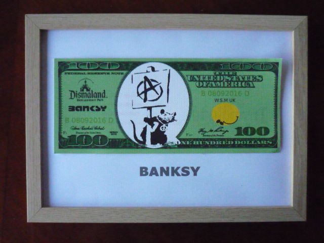 送料無料★バンクシー Banksy １００ドル ★真作保証★キャンバス生地★サインあり★Dismalandディズマランドの入場チケットあり8_額入りのイメージ