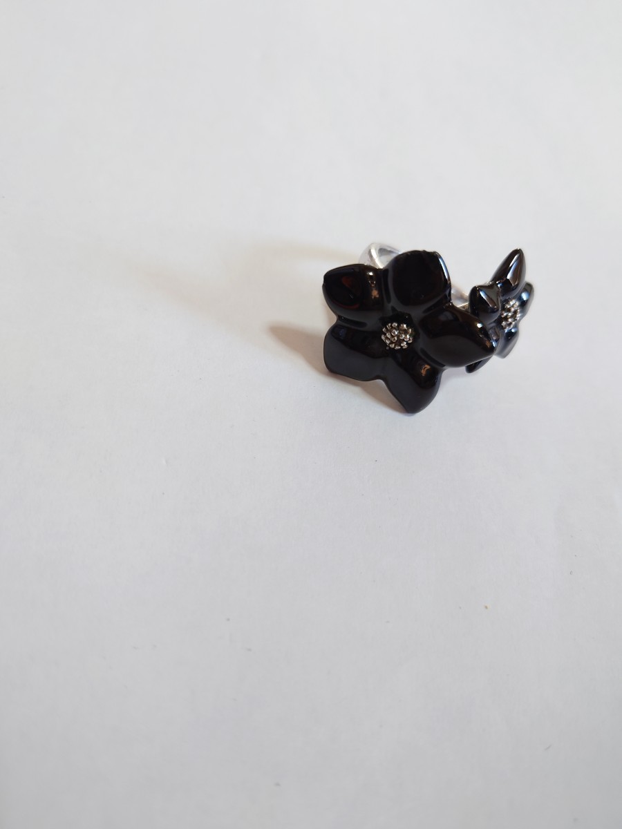 Baccarat バカラ 指輪 リング フラワー 花 デザイン 約12.5号 ブラック シルバーの画像2