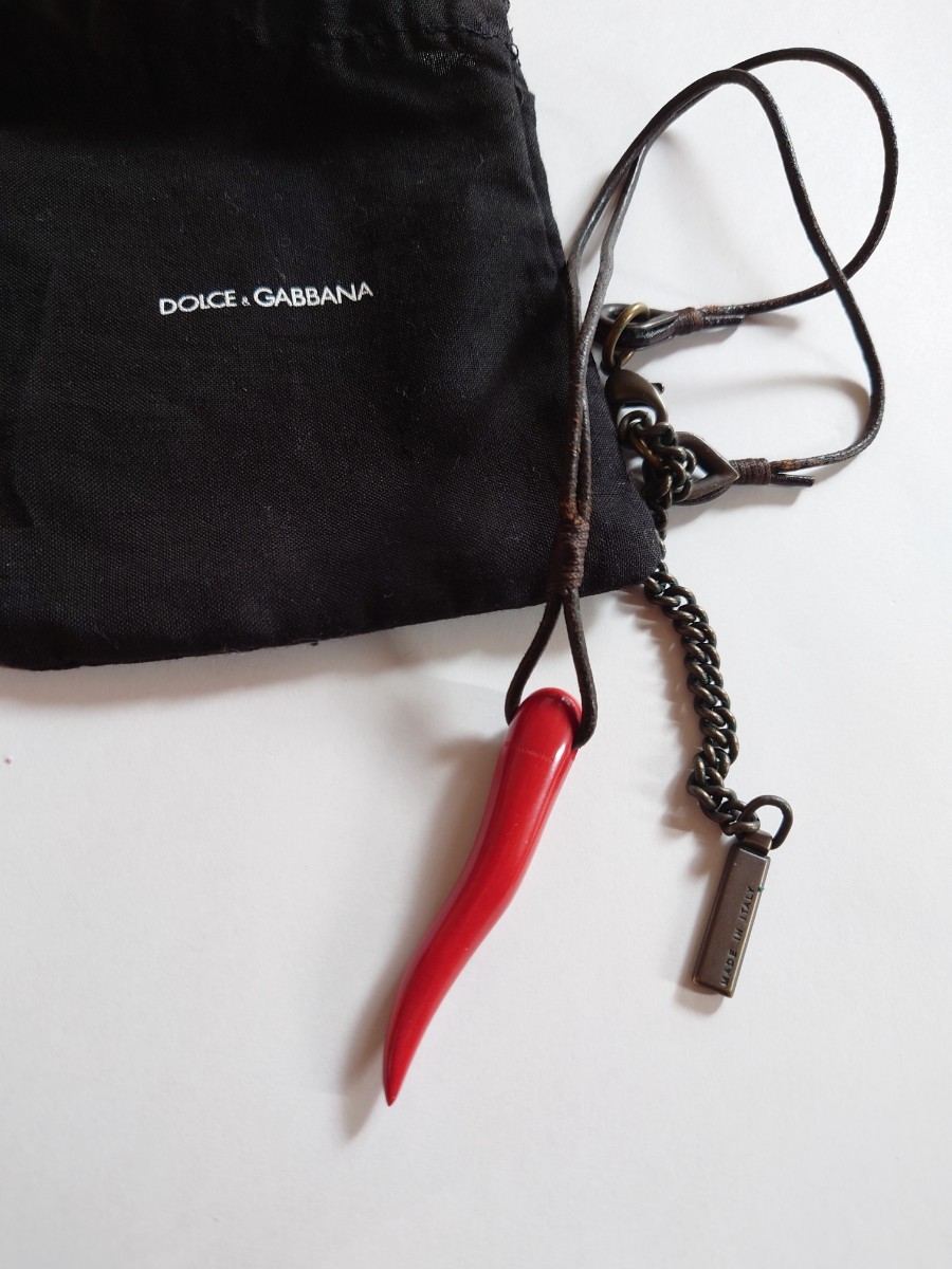 ドルチェ&ガッバーナ チョーカー ネックレス 赤 ブラック 布袋付きの画像1