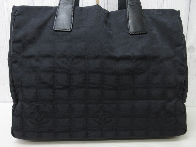 極美品 CHANEL シャネル ニュートラベルライン トートバッグ ショルダーバッグ バッグ ナイロン×レザー 黒 A4収納可 66603_画像10