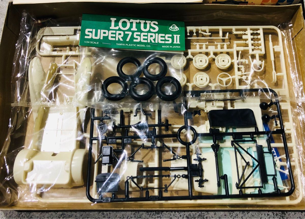 1/24プラモデル  タミヤ　ロータス スーパー7シリーズⅡ LOTUS 小鹿タミヤ