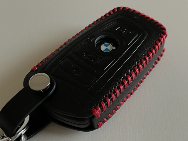 BMW Fシリーズ X3 X4 牛革 ジャストフィット キーケース BMWスマートキーケース BMWキーケース BMWキーレスケース 黒色縫い糸赤 1_画像6